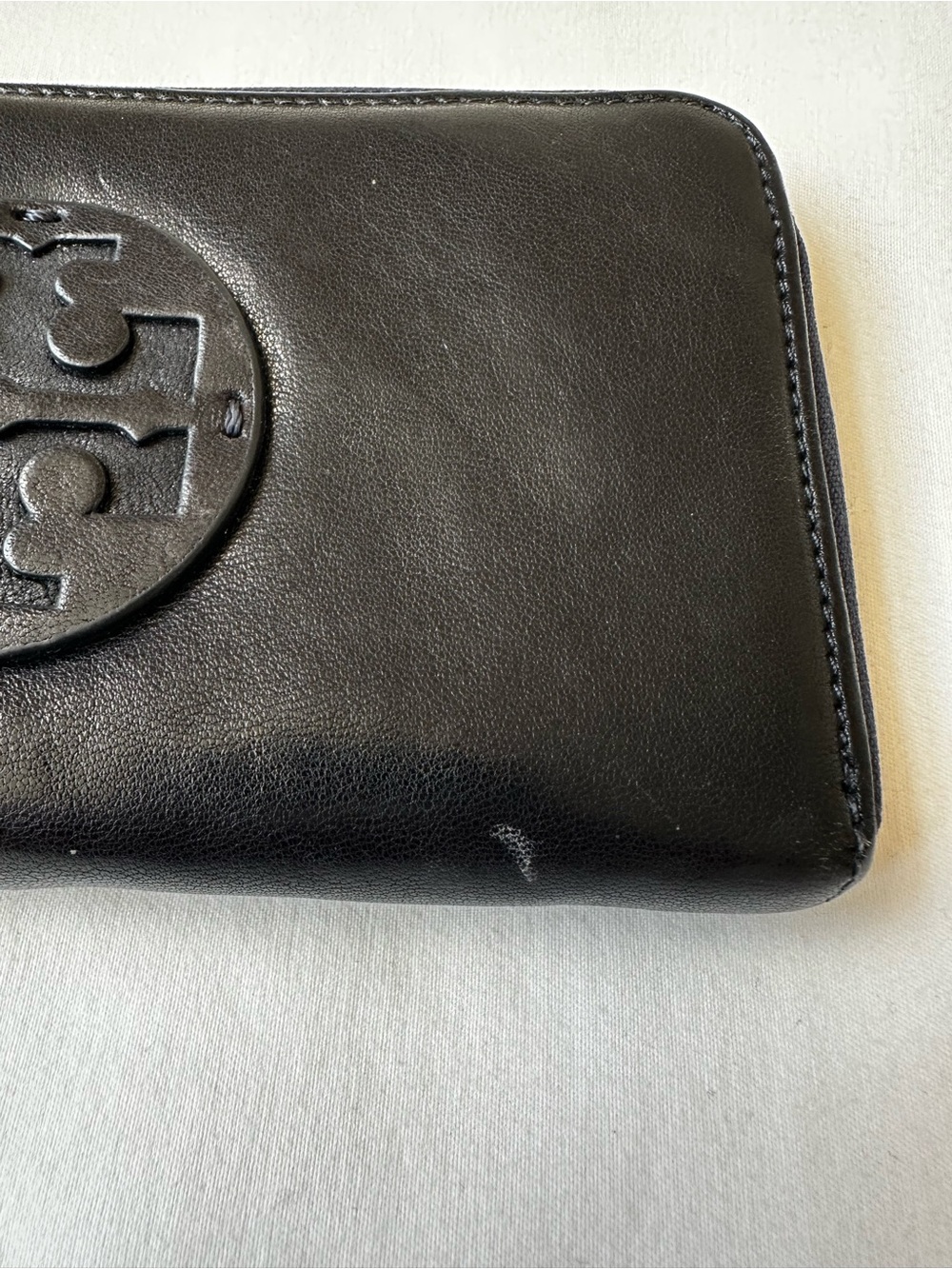 Tory Burch Bombe T Zip Continental Wallet Black Leather Logo Wristlet Clutch - Picture 9 of 10